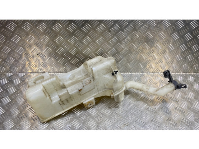 Бачок оконной жидкости