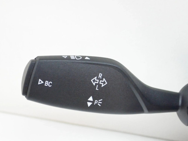 Подрулевой переключатель 6833433 BMW i3