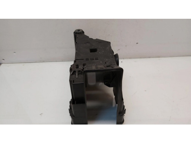 Pojistková skříňka Chevrolet Captiva 2012