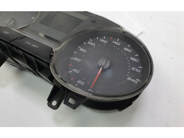 Přístrojová deska Seat Ibiza IV (6J,6P) 2011 6J0920803H