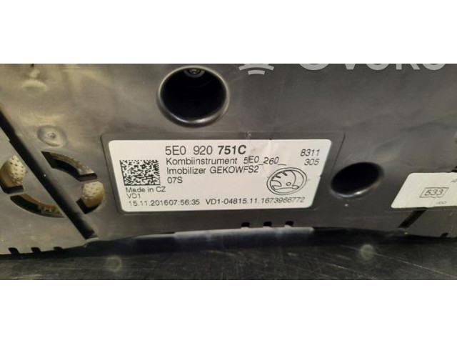 Панель приборов 5E0920751C   Skoda Octavia Mk3 (5E)       