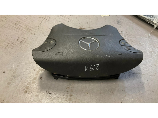Подушка безопасности водителя YP2L6C1ACAX   Mercedes-Benz E W210