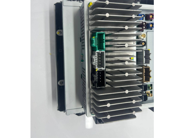 Дисплей 104500603b, t16g1041325 Tesla Model X