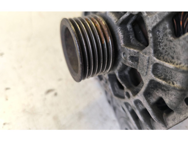 Генератор 586205   Renault Trafic II (X83)      