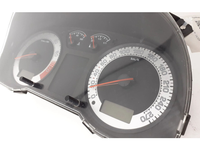 Панель приборов 1U0920811C Skoda Octavia Mk1 (1U)