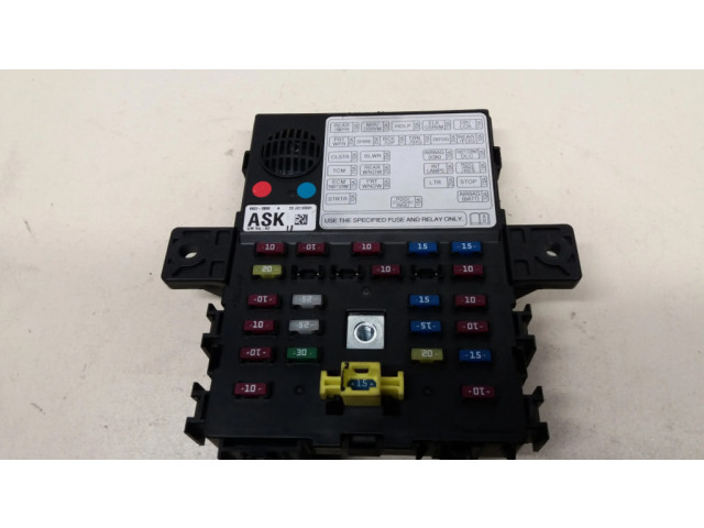 Блок предохранителей 95020899A, 95020899   Chevrolet Spark    