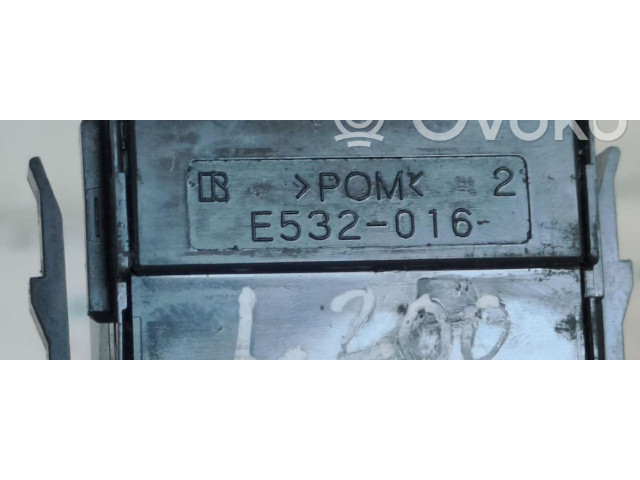 Ручка стеклоочистителей Mitsubishi L200 2006 - 2014 года E532016