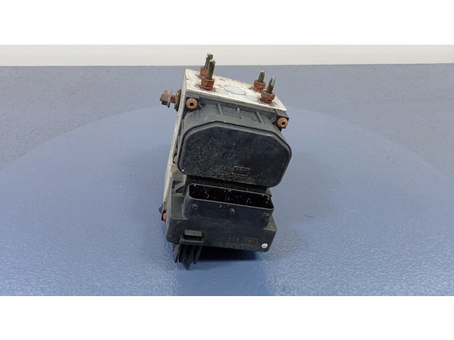 Блок АБС 11000040690 Subaru Forester SF 2000-2003 года