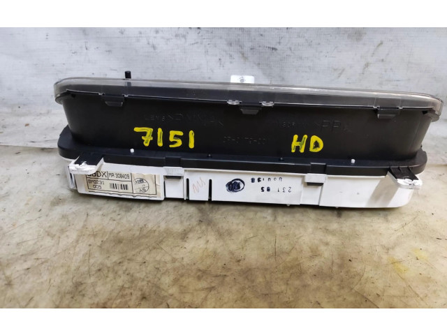 Панель приборов MR308409 Mitsubishi Carisma