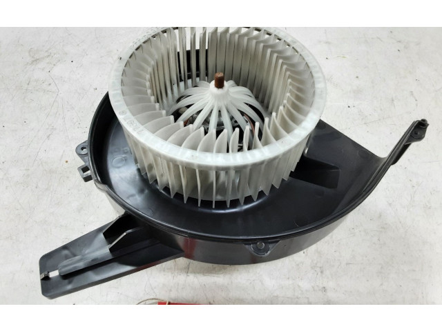 Вентилятор печки 6R1819015A, 6R1819015A Skoda Fabia Mk3 (NJ)