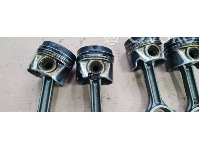 Píst 81L155 Audi A4 S4 B9 DEU DEUA