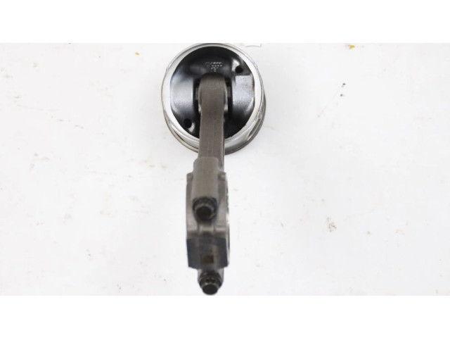  Поршень с шатуном CAYC 03L107065J, 03L107065J  Skoda Octavia Mk2 (1Z)  