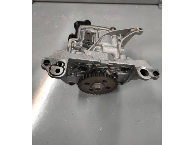 Масляный насос  DTT DTTA DTTB DTTC 05L115103F  Volkswagen Golf VIII 