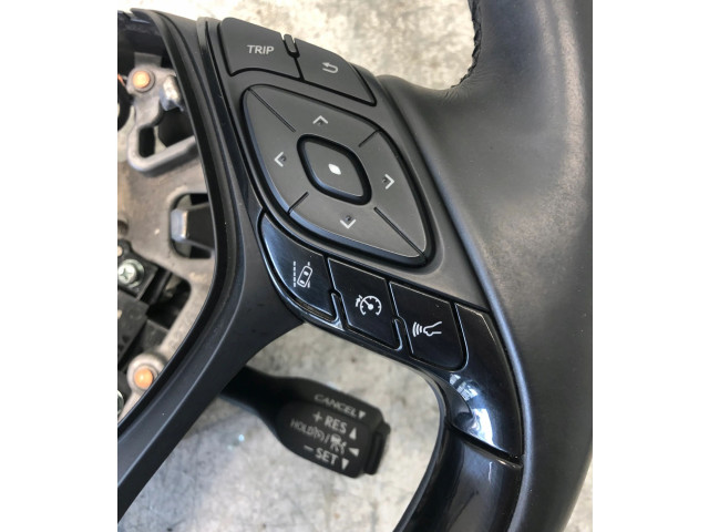 Руль Toyota C-HR I 2016 - 2023 года