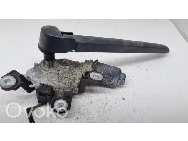 Моторчик заднего дворника 8U0955711A Audi Q3 8U