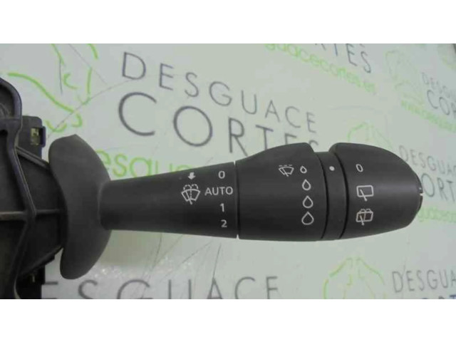 Ручка стеклоочистителей