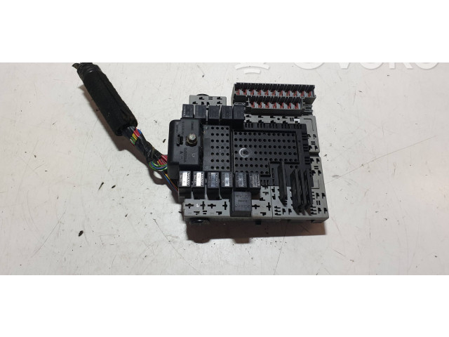 Блок предохранителей 8622520 Volvo XC90