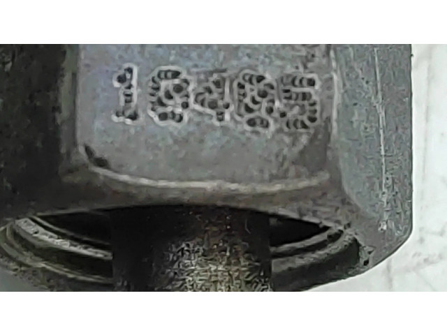 Трубка (трубки) для подачи топлива в жиклеры