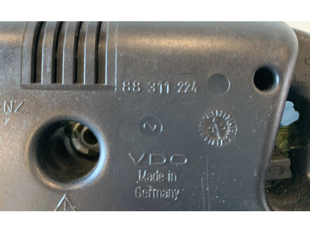 Přístrojová deska Mercedes-Benz C W202 1994 88311224, 2025404911