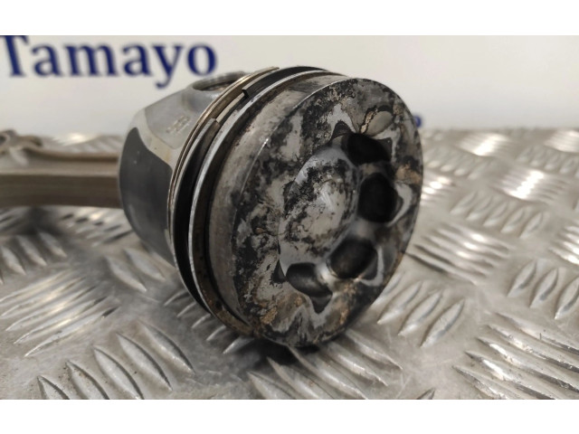 Píst 079215   Seat Altea    CAYC 