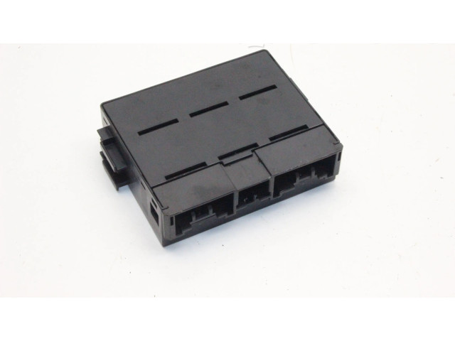   Pojistková skříňka 8921153020   Lexus GS 300 350 430 450H 2006