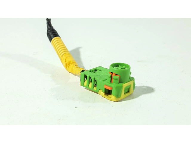 Боковая подушка безопасности    KIA Xceed