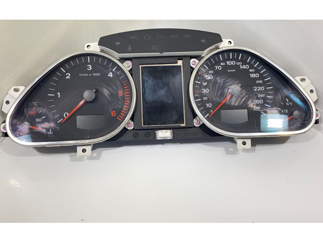 Přístrojová deska  Audi Q7 4L 2007 4L0920930T, 4F0910930C  