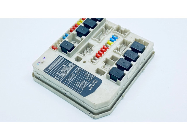 Pojistková skříňka 284B7AX62A Nissan Note (E11) 2008