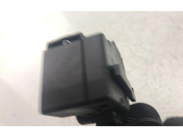 Подрулевой переключатель 2S6T17A553AA Ford Fiesta