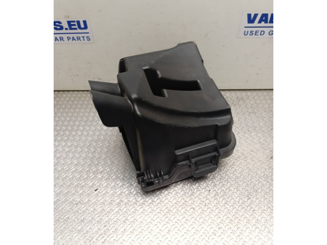 Блок предохранителей 243809584R, M0U7103 Dacia Sandero