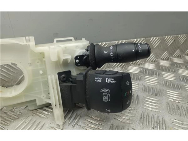 Ручка поворотов/ фонарей