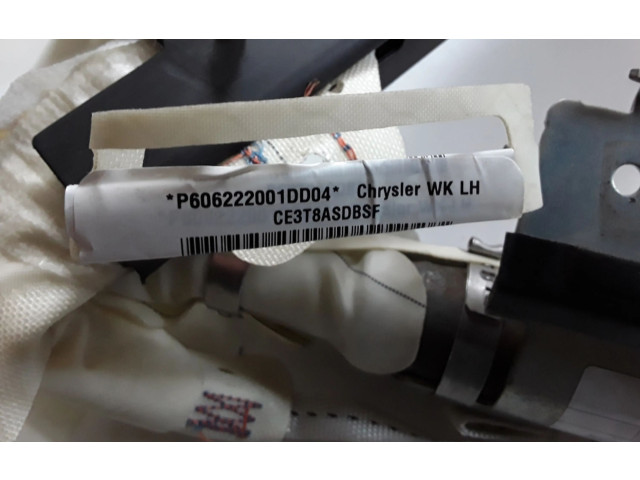 Боковая подушка безопасности P606222001DD04 Jeep Grand Cherokee (WK)