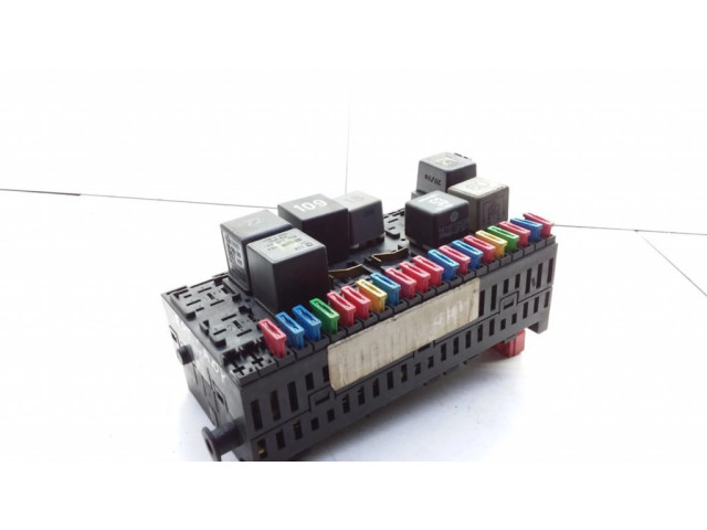 Pojistková skříňka 357937039 Volkswagen Caddy 1998