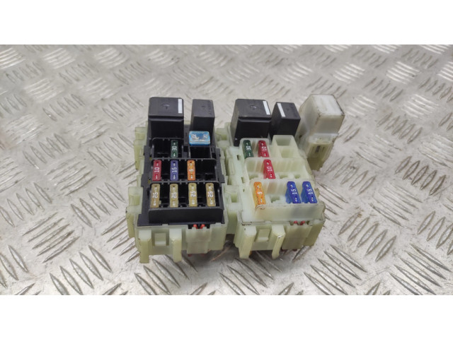 Блок предохранителей Ford Galaxy