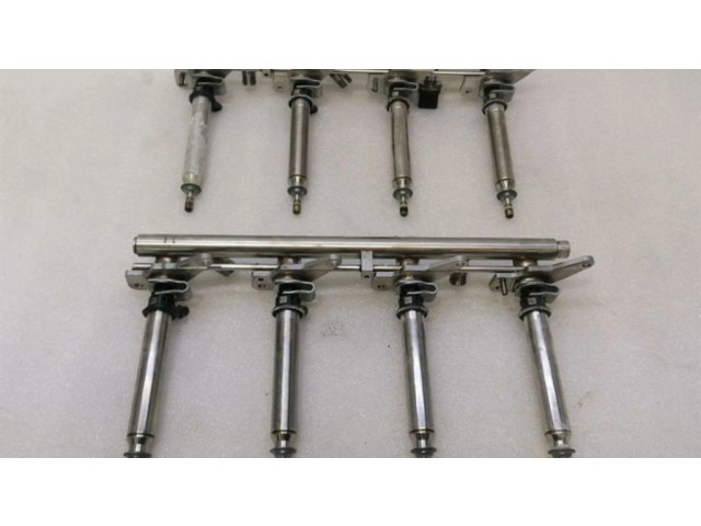 Vstřikovač A2780702495, A2780703295 Mercedes-Benz CLS C218 X218 pro benzínový motor 4.6 M278