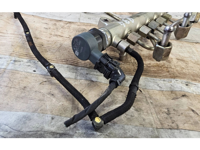 Vstřikovací lišta 314002A410, 0445214111 KIA Cerato