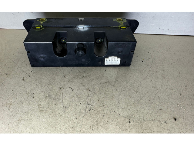 Дисплей MR587777, N641J060 Mitsubishi Colt