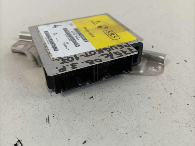 Блок подушек безопасности 89170-0H040   Peugeot 107