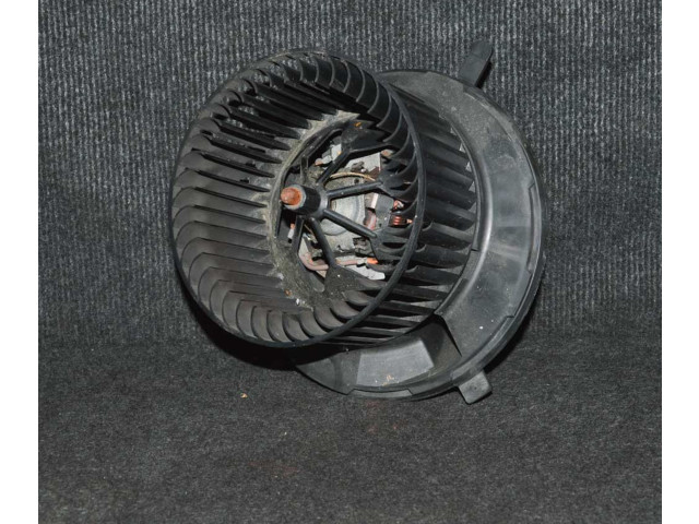 Вентилятор печки 983227A1K2819015 Volkswagen Jetta V