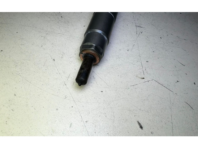 Форсунка 04L130277BF, 28577054 Skoda Octavia Mk3 (5E) DGTE