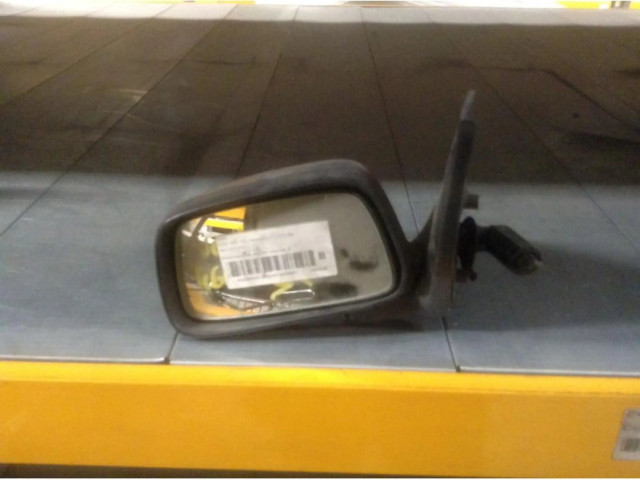 Zpětné zrcátko Volvo 460 1989