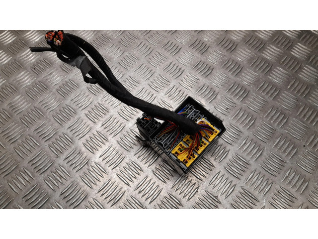   Pojistková skříňka 256613   Ferrari California F149 2012