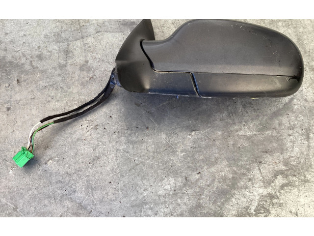Зеркало электрическое Volvo V70 2000 - 2004 года