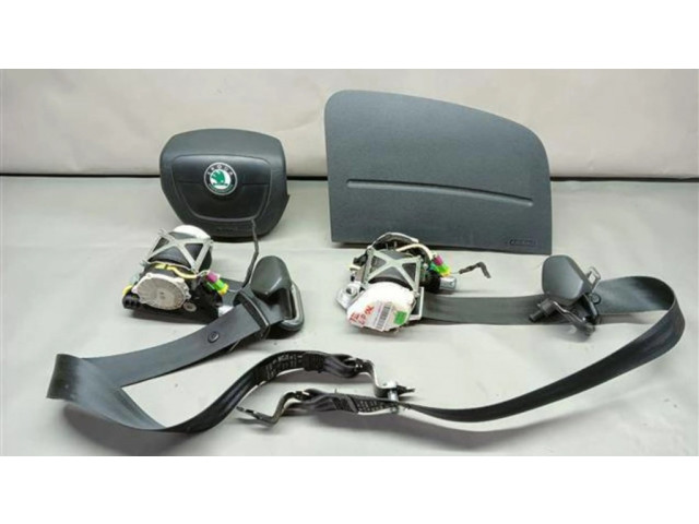 Подушка безопасности водителя 5J0880201K, 0014W0RXA0BW Skoda Octavia Mk2 (1Z)