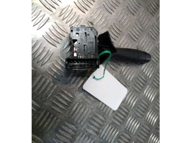 Ручка стеклоочистителей 6001551358 Dacia Duster