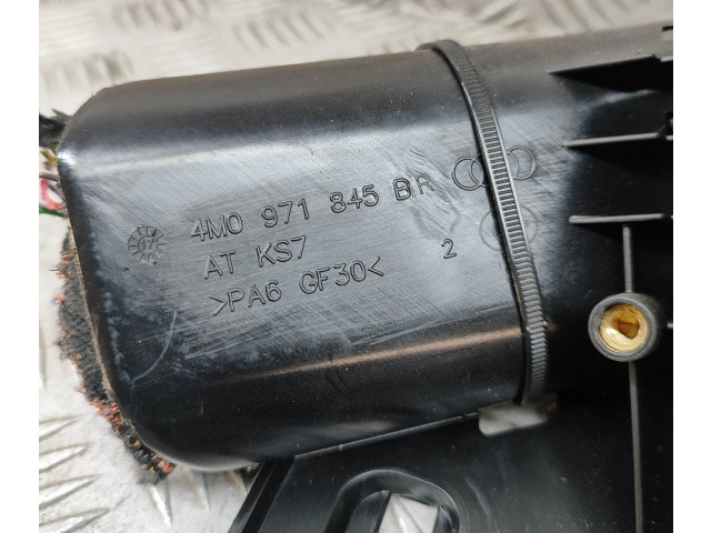 Pojistková skříňka 4M0971845B Audi Q7 4M 2017