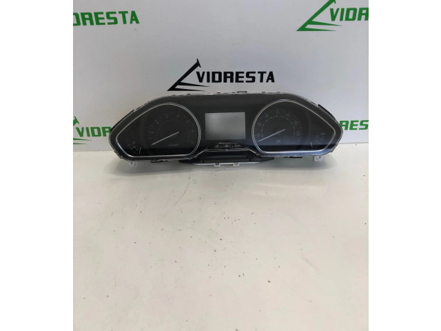 Панель приборов 220222017, 140398   Peugeot 2008 I       