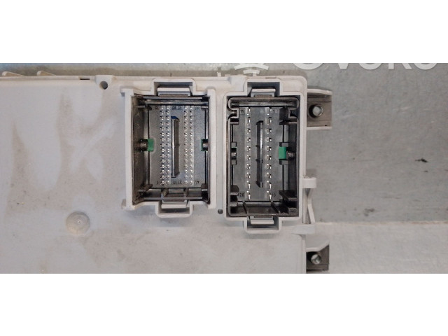 Pojistková skříňka Řídící jednotka BSM 00517935210, 28130907FOMOCO Ford 2008