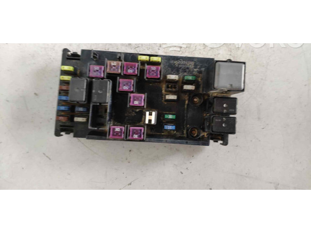 Блок предохранителей 82241SG050   Subaru Forester SJ    