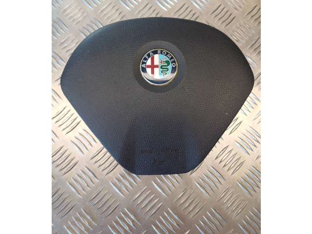 Подушка безопасности водителя 156106800 Alfa Romeo Mito